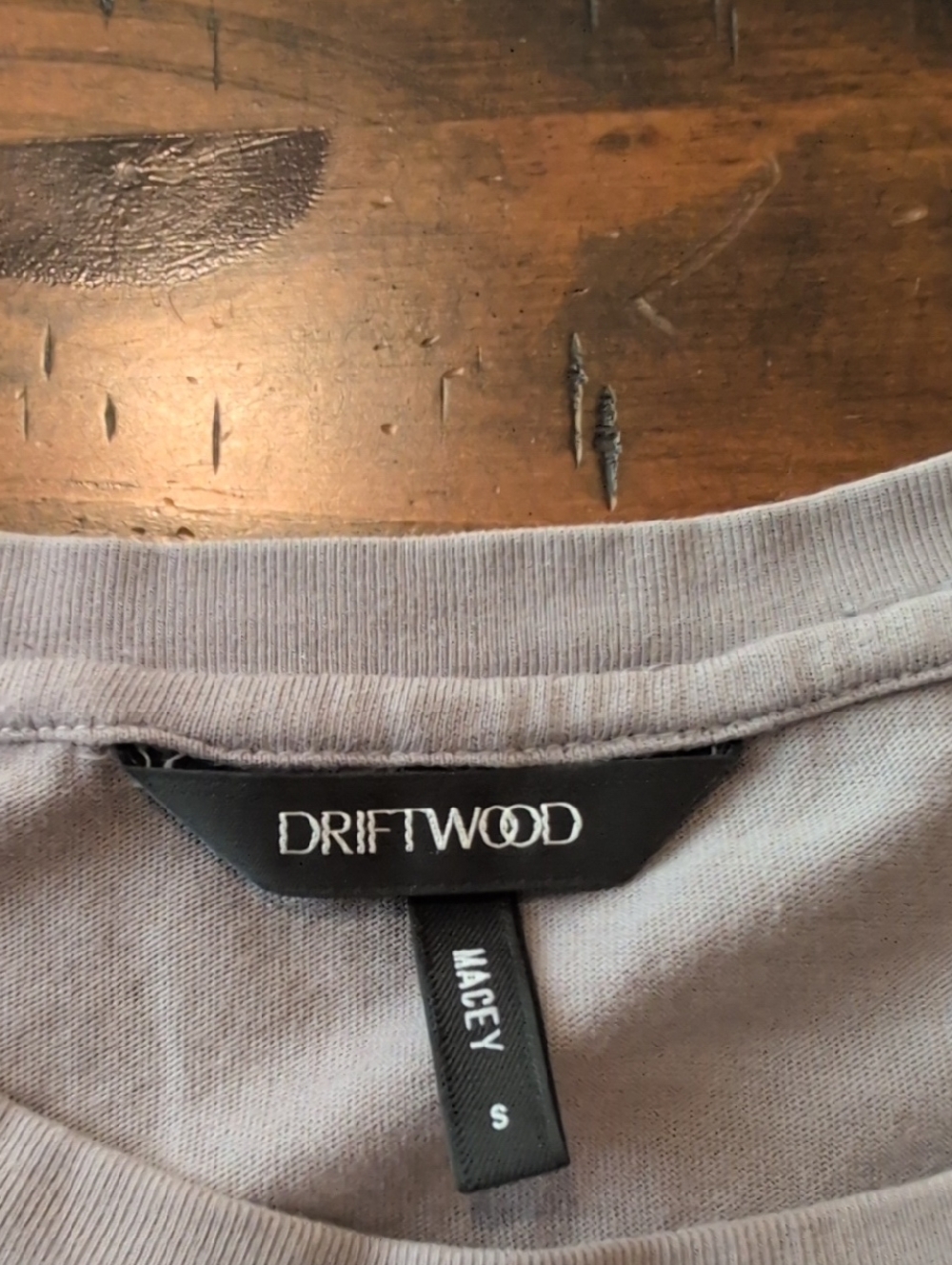 Driftwood Embroidered Floral Long Sleeve Macey Clare - Picture 5 of 7